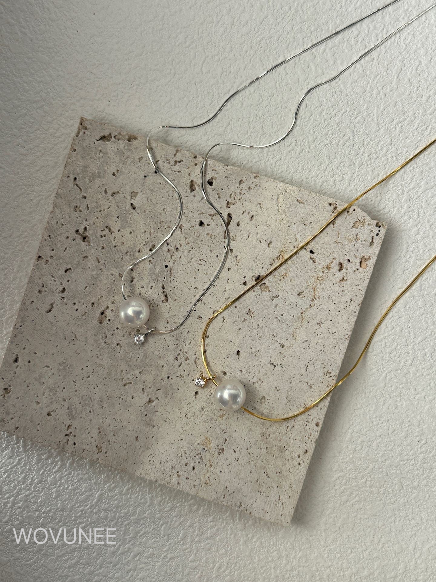 Minimal Pearl Pendant Necklace (Gold / Silver)