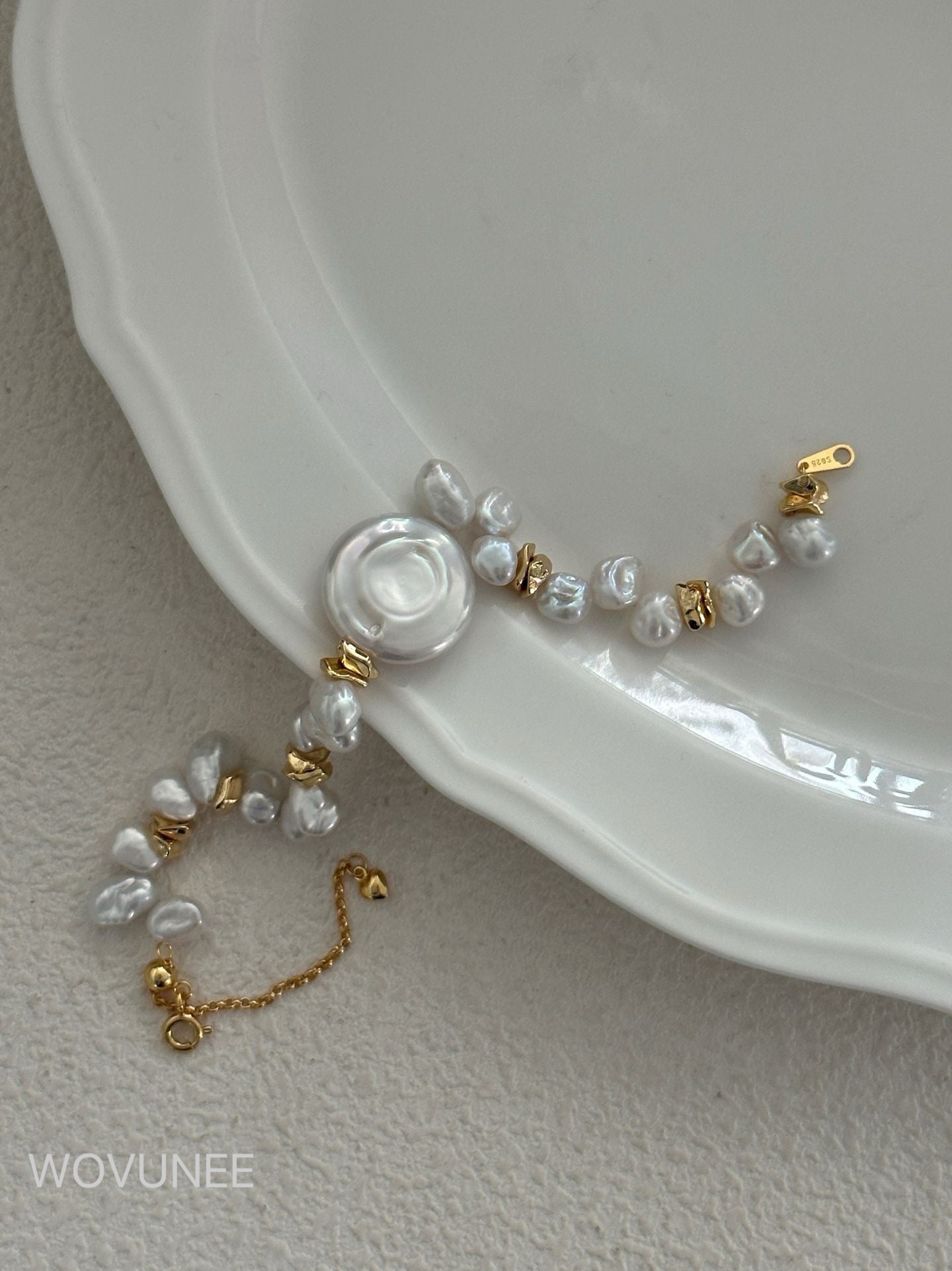 Baroque Pearl Bracelet with Statement Disc Pearl