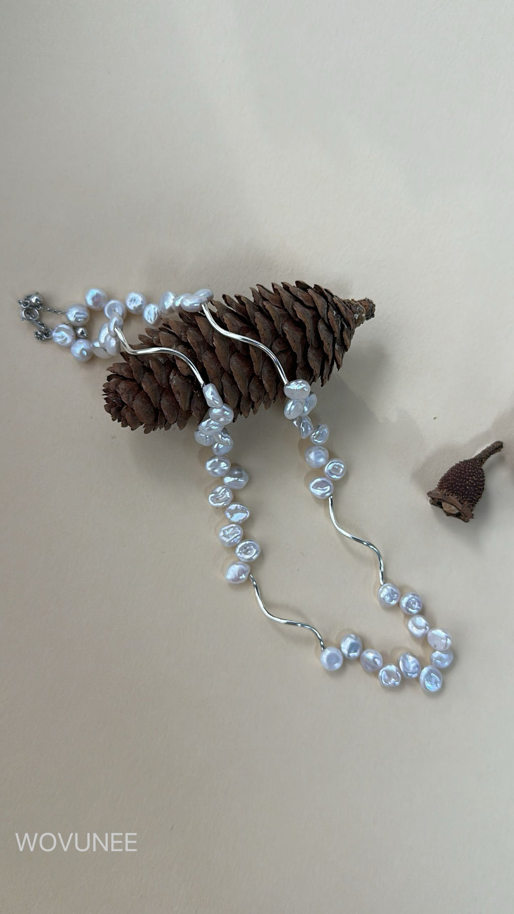 Drift Pearl Necklace