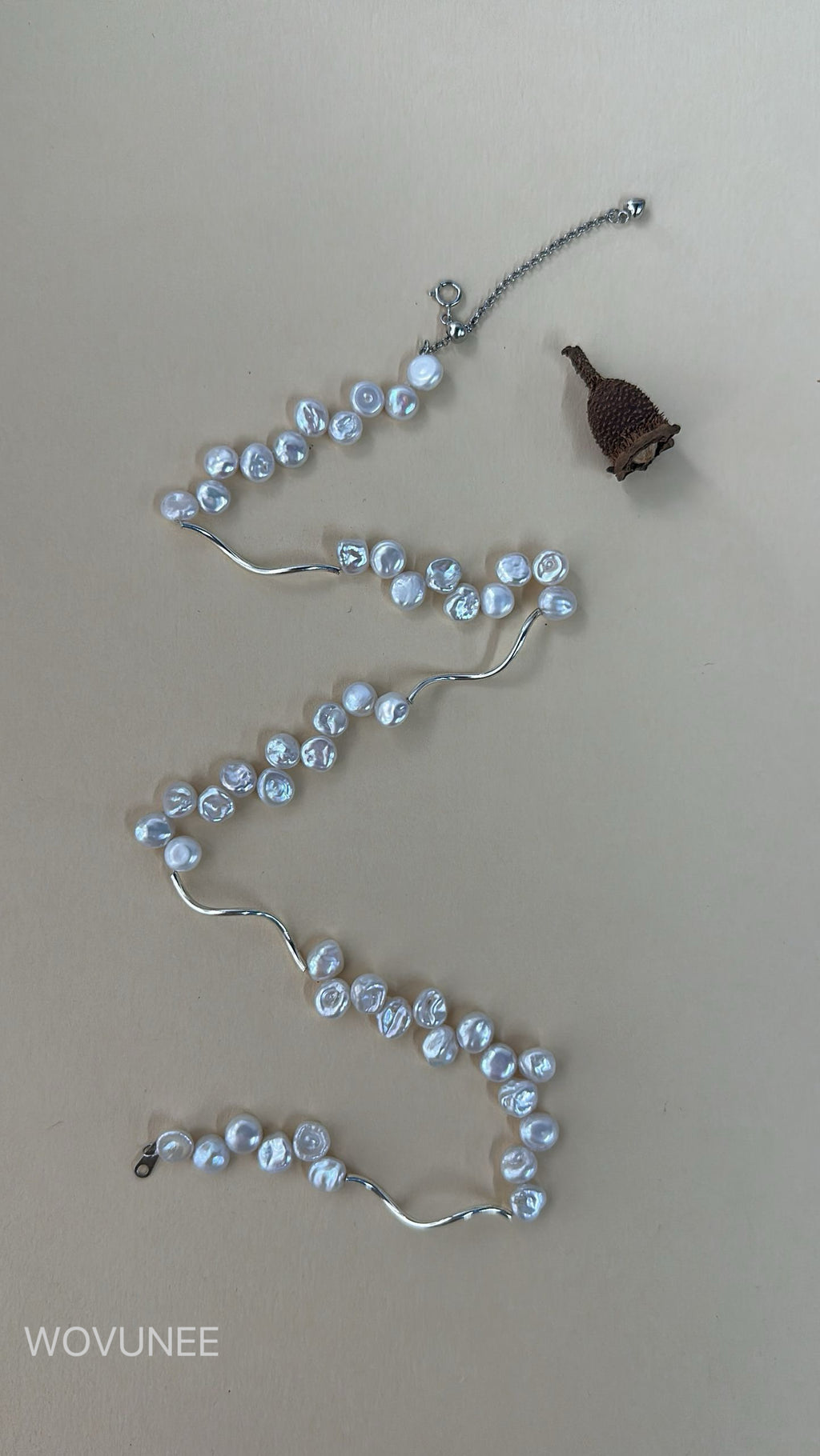 Drift Pearl Necklace
