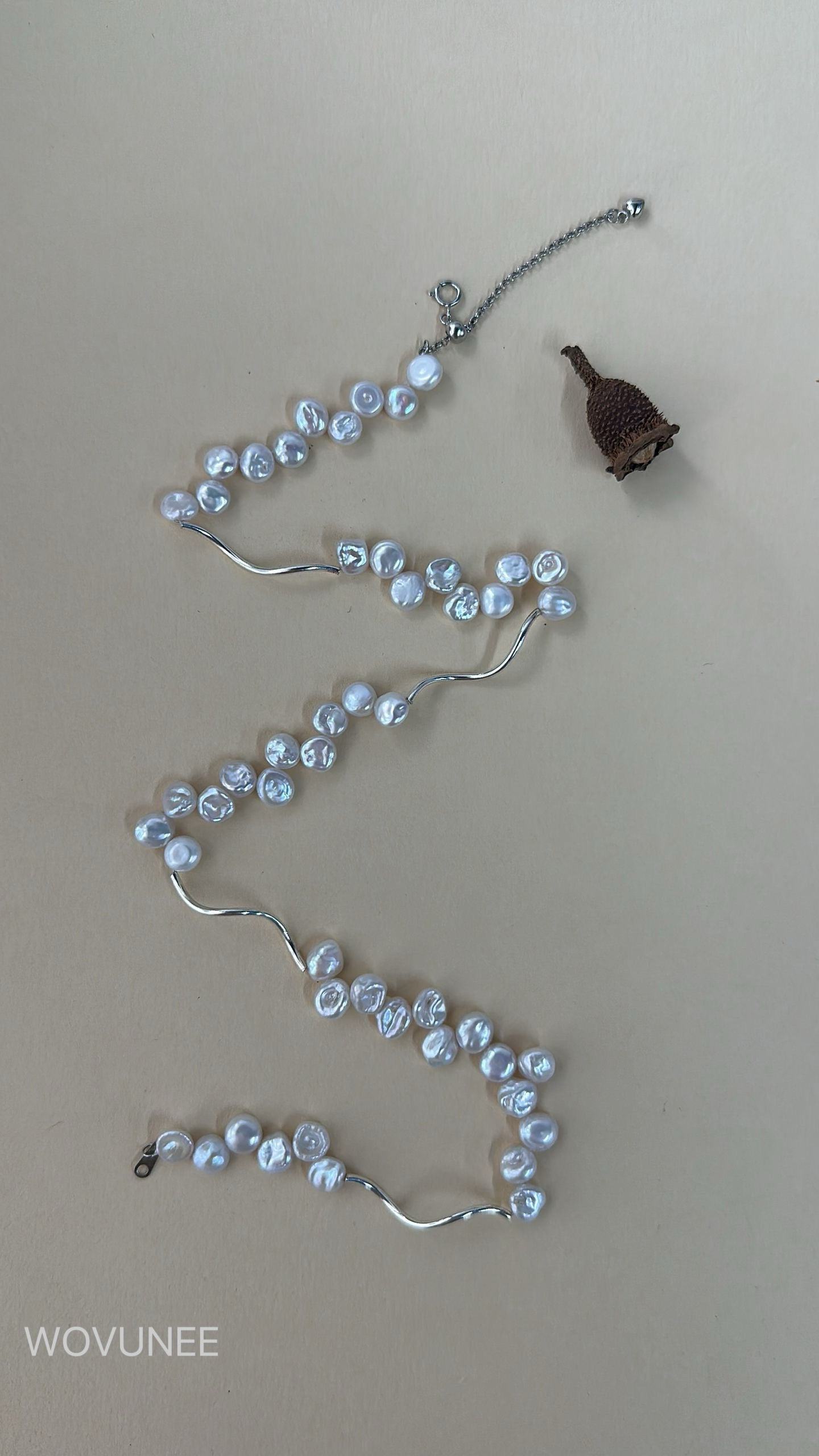Drift Pearl Necklace